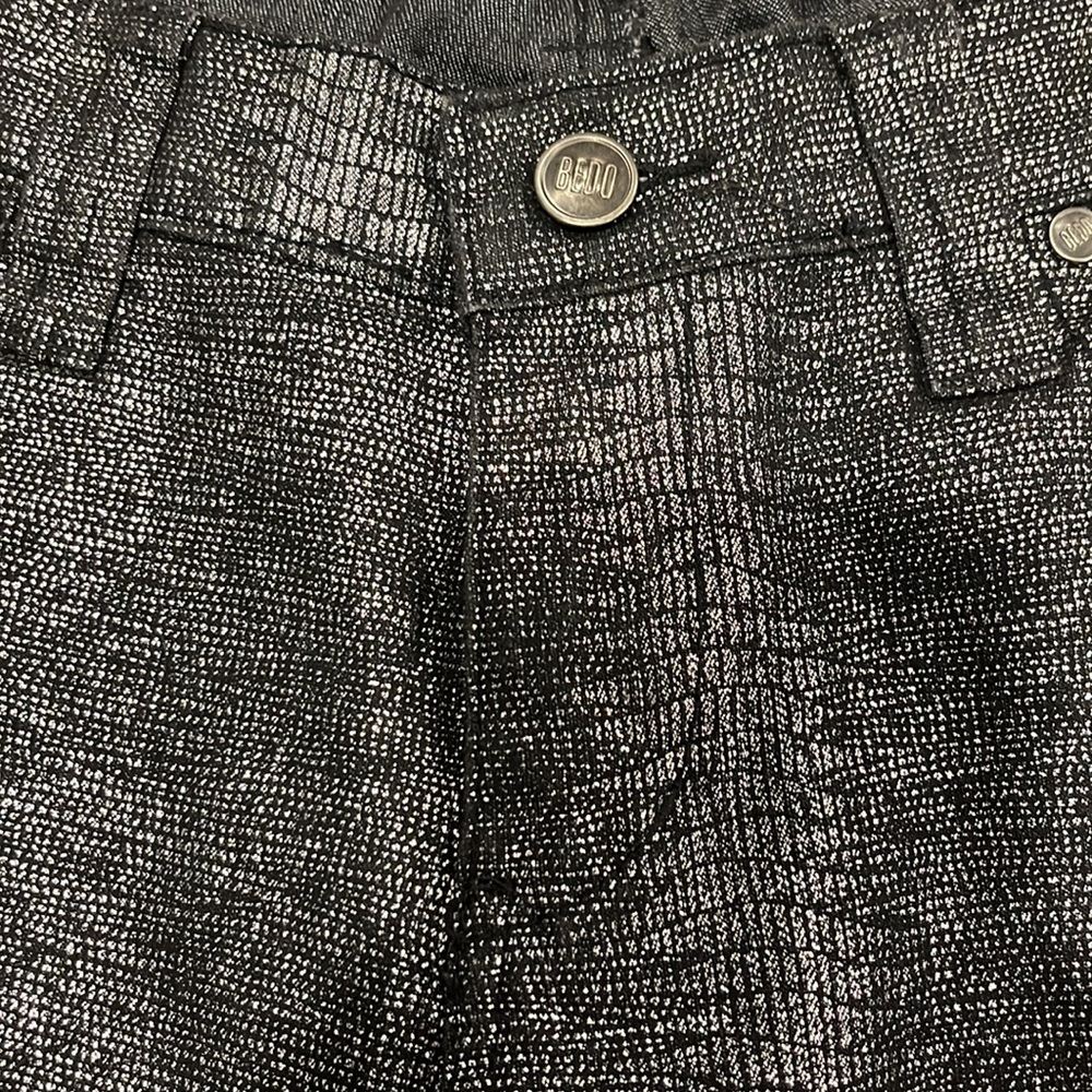 Jeans - Picture 3 of 9